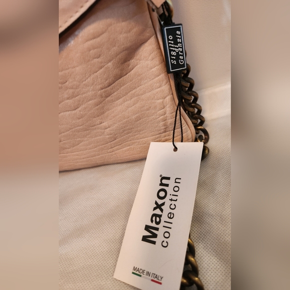 Maxon Collection Italian Napa Leather Asymmetric Flap Crossbody Bag, Cipria Pink - Picture 6 of 16